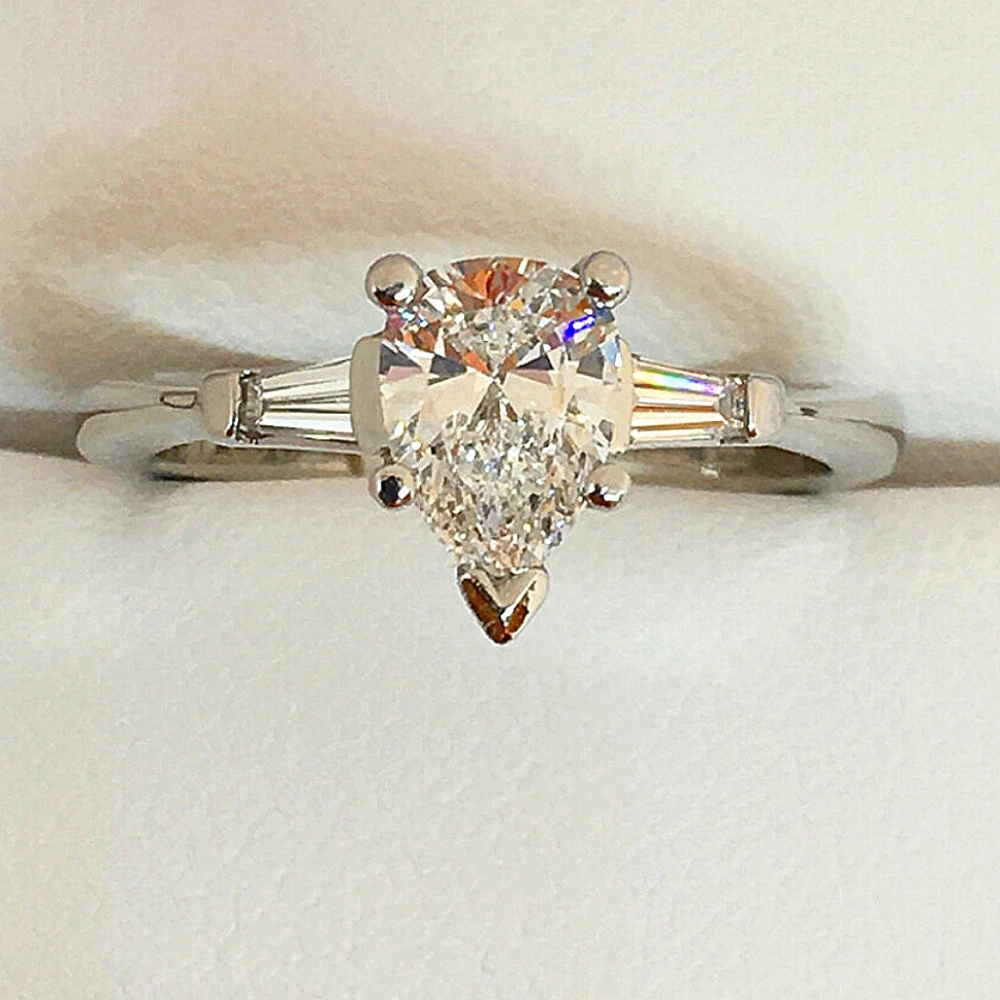 14K WHITE GOLD VVS1 2/3 CT PEAR CUT DIAMOND & TAPPERED BAGUTTES ENGAGEMENT RING